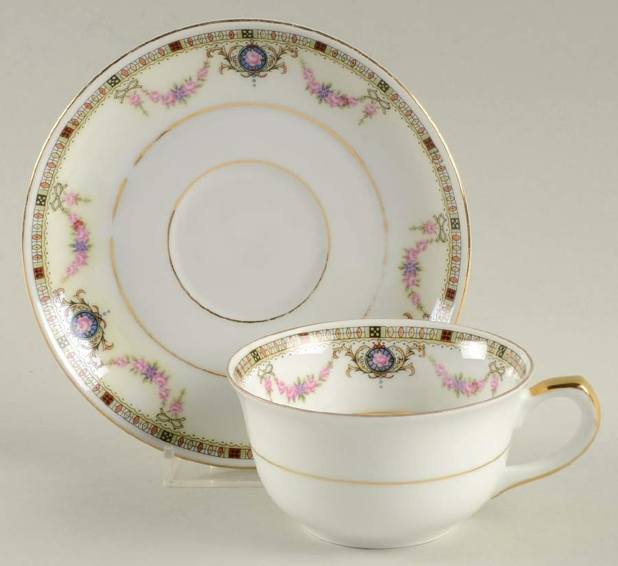 EAM3 (CREAM RIM) Flat Cup & Saucer Set by E & A Muller-1