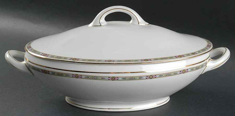 The Hanover Oval Covered Vegetable by E & A Muller-1
