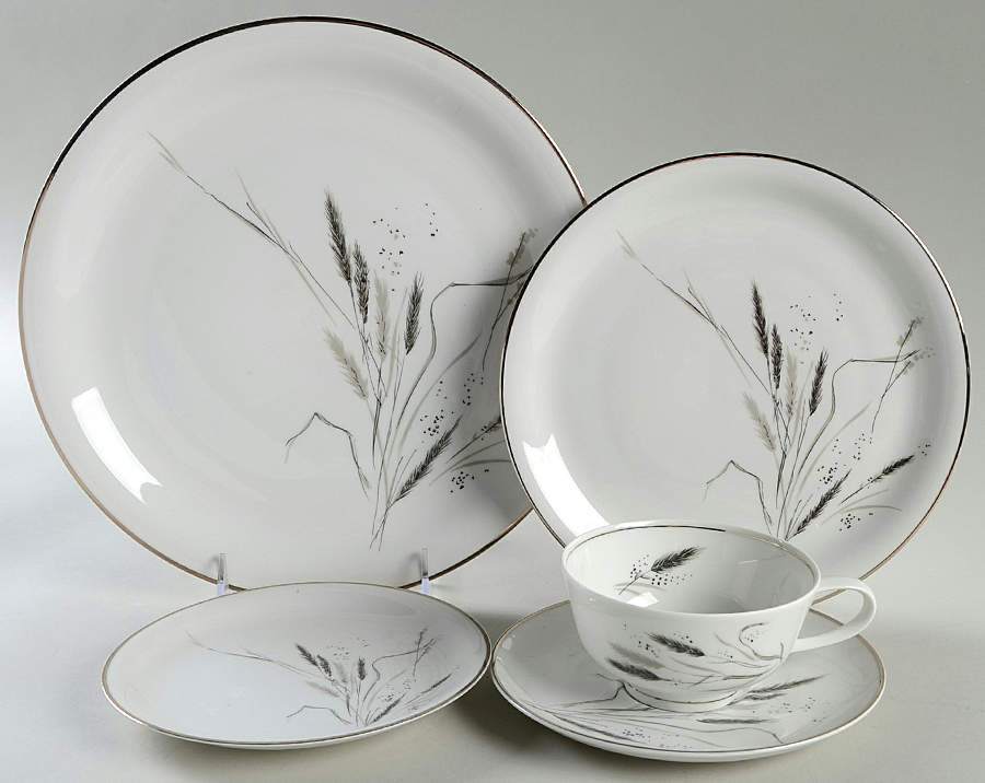 Ceres (Coupe) 40 Piece Estate Set by Easterling-1