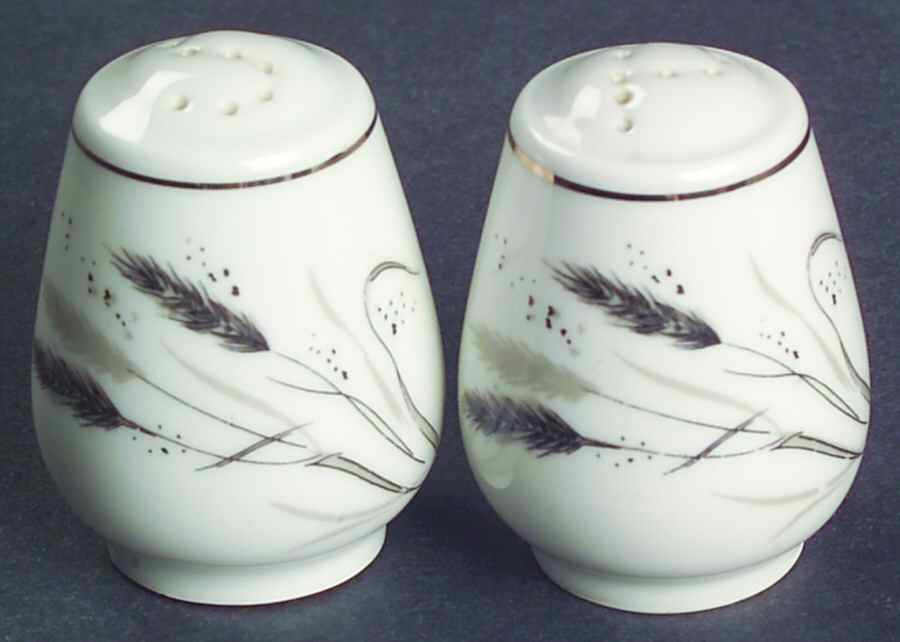 Ceres (Coupe) Salt & Pepper Set by Easterling-1