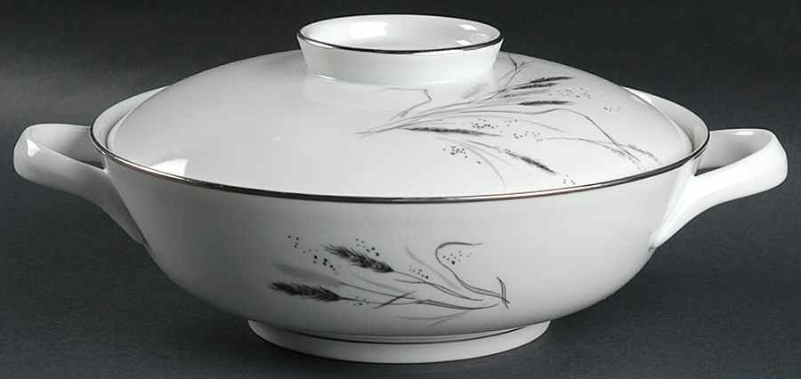 Ceralia Round Covered Vegetable by Easterling-1