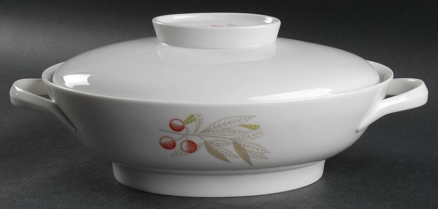 Forever Spring (Coupe) Oval Covered Vegetable by Easterling-1