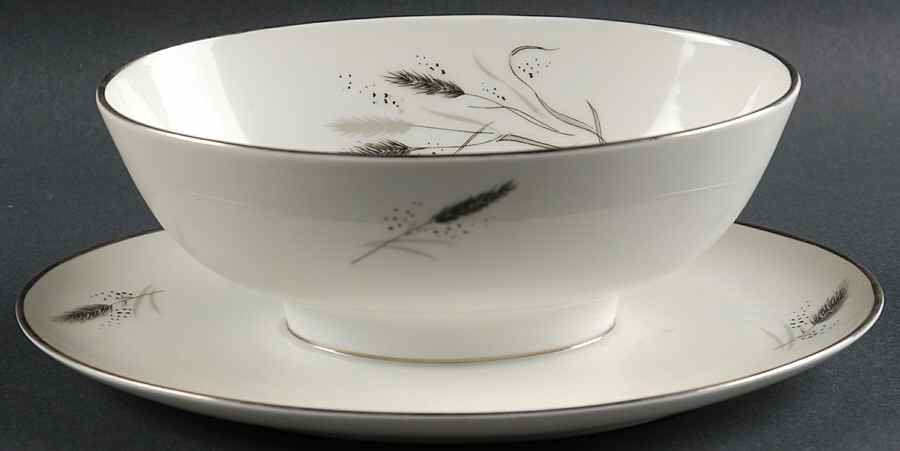 Kora Gravy Boat with Attached Underplate by Easterling-1