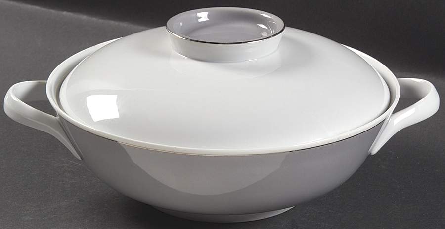 Majestic Round Covered Vegetable by Easterling-1