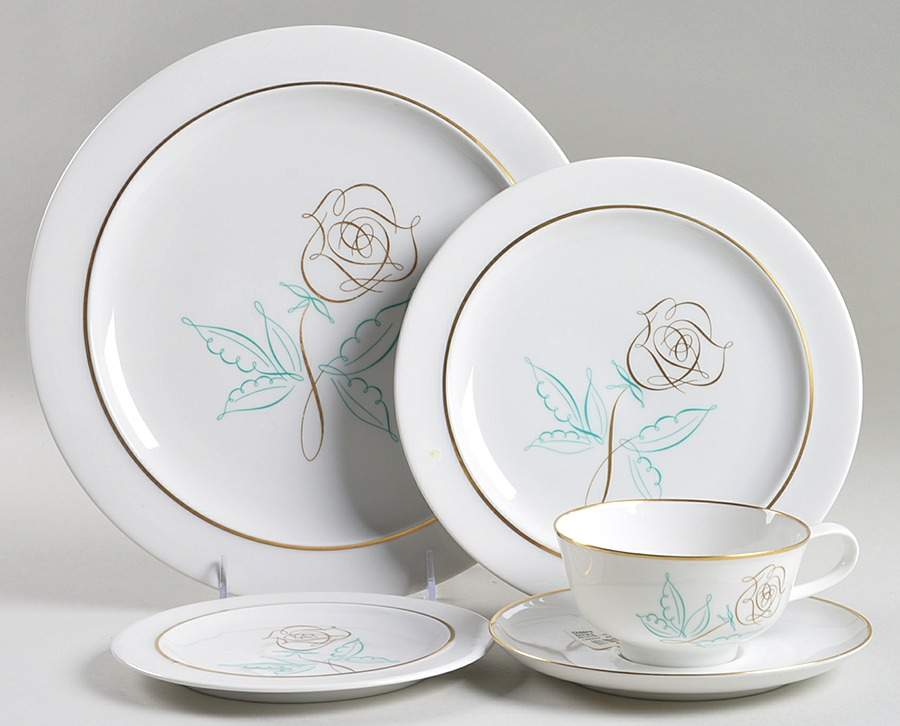 Spencerian Rose 40 Piece Estate Set by Easterling-1