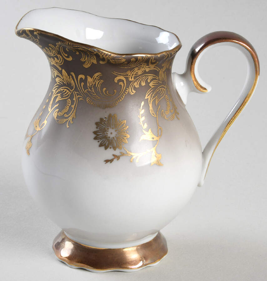 1578 Creamer by Eberthal-1