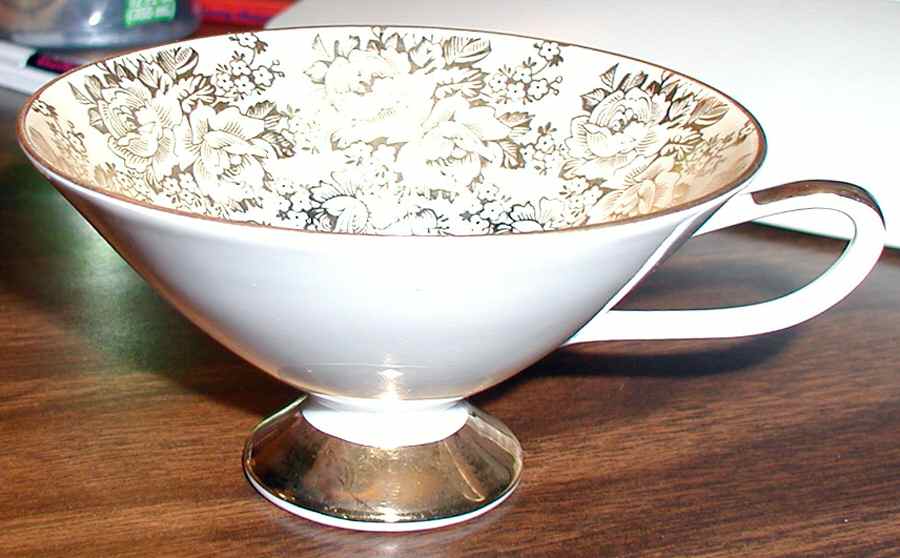 2783 Tan Footed Cup by Eberthal-1