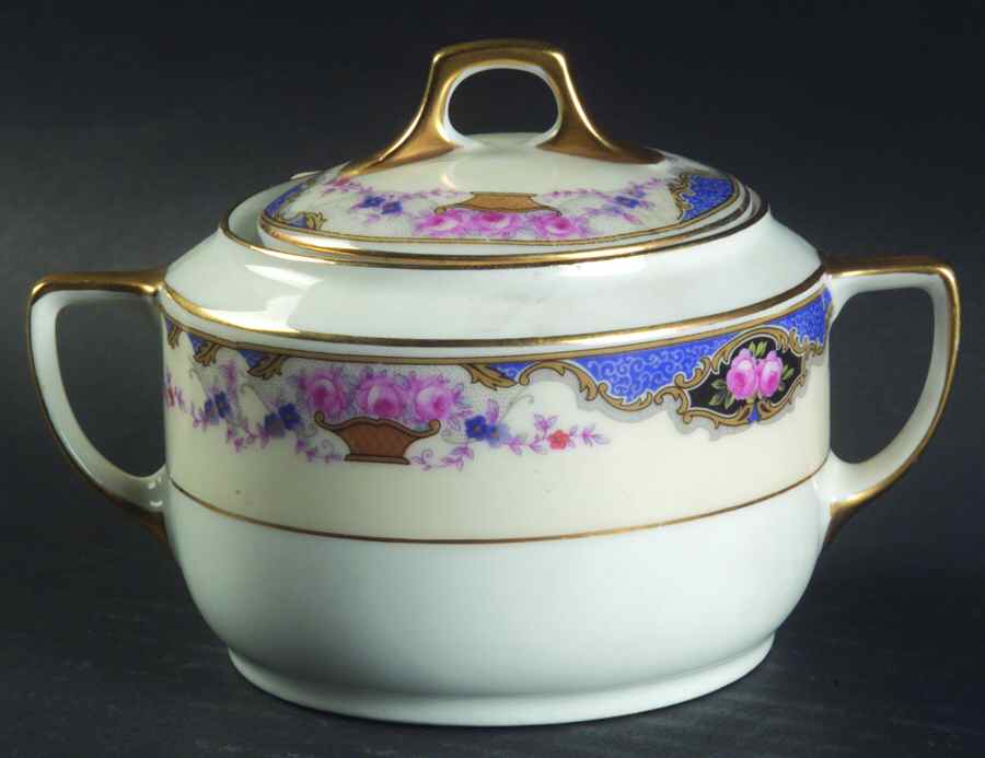 1262 (Verge, Cream Rim) Sugar Bowl & Lid by Edelstein-1