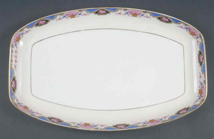 1262 (Verge, Cream Rim) 15" Oval Serving Platter by Edelstein-1