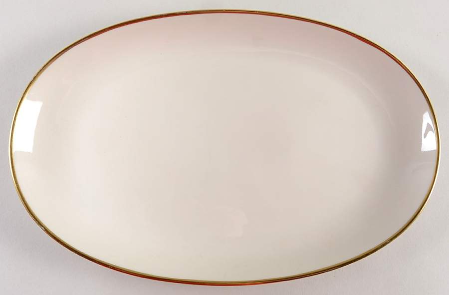 7540 (Coupe Shape) 13" Oval Serving Platter by Edelstein-1