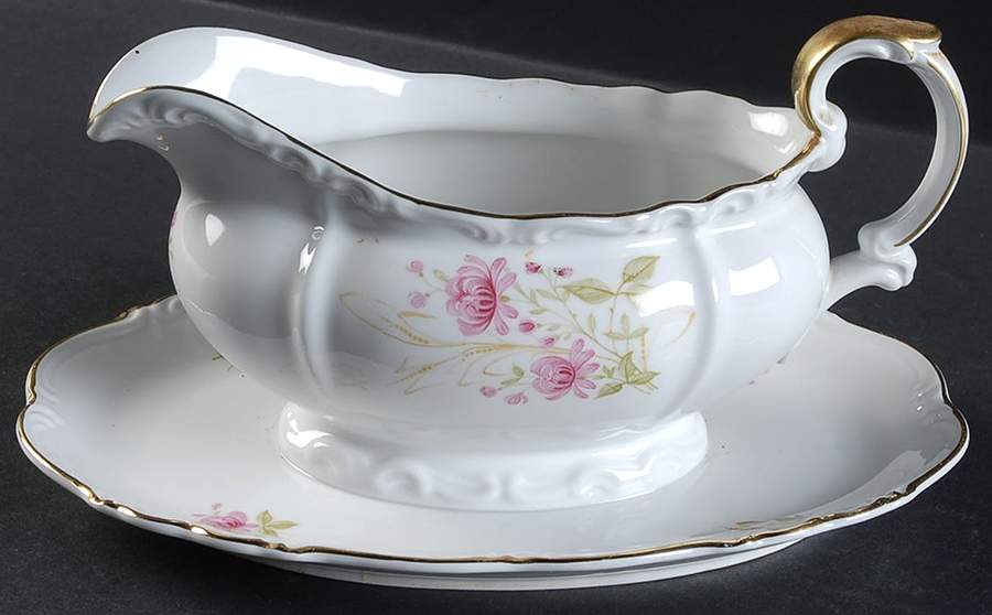 Alhambra Gravy Boat with Attached Underplate by Edelstein-1