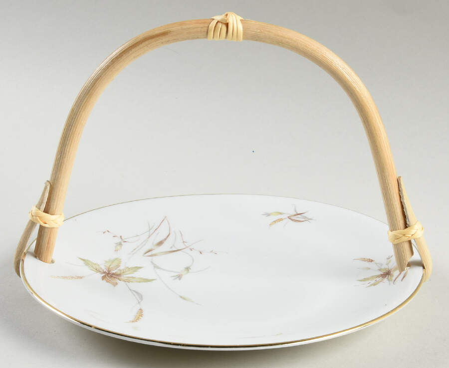 Aurora 5 3/8"-5 5/8" Bamboo Handled Serving Plate  HC by Edelstein-1