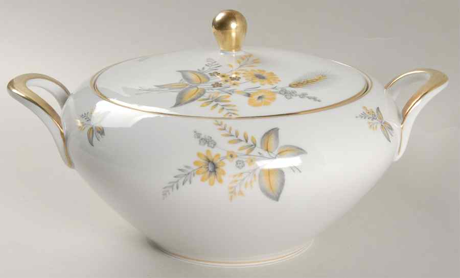 Beatrice Round Covered Vegetable by Edelstein-1
