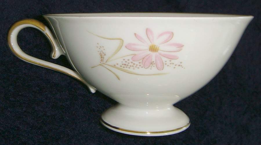 Concordia Footed Cup by Edelstein-1
