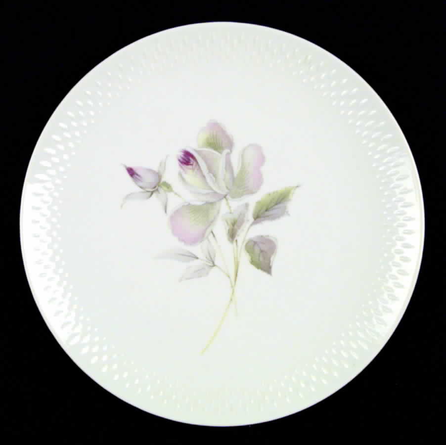 EDE1 Dinner Plate by Edelstein-1