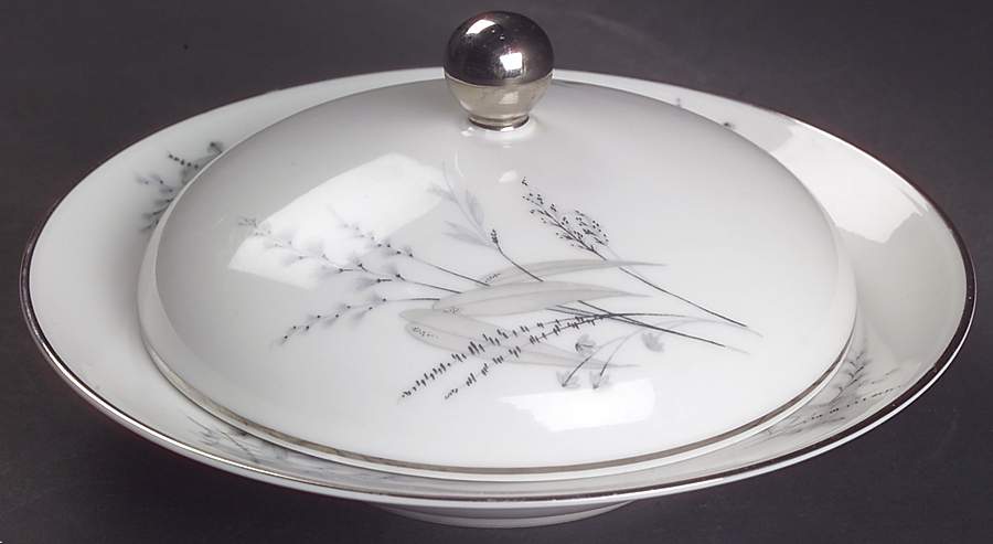 Fairfield Round Covered Butter by Edelstein-1
