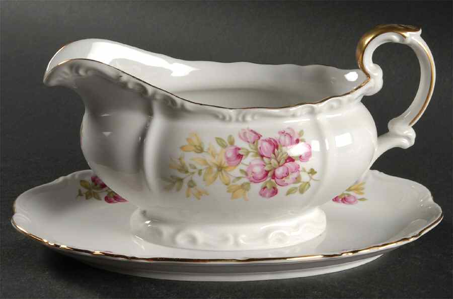 Florida Gravy Boat with Attached Underplate by Edelstein-1