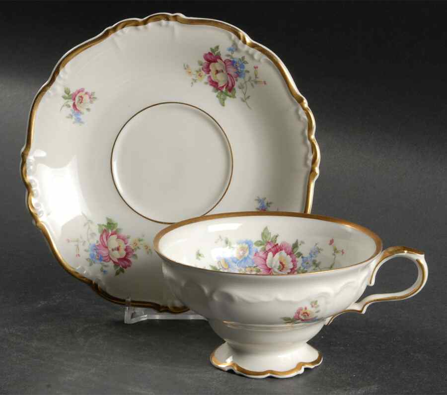 Gilford Footed Cup & Saucer Set by Edelstein-1