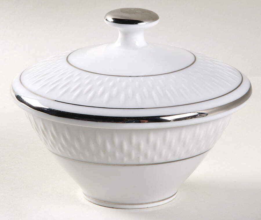 Goldsboro Sugar Bowl & Lid by Edelstein-1