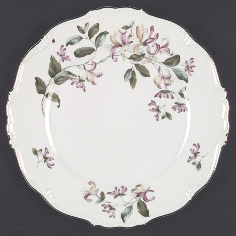 Honeysuckle Dinner Plate by Edelstein-1
