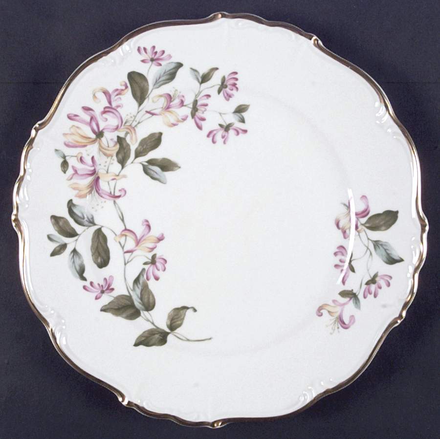 Honeysuckle Dinner Plate by Edelstein-1