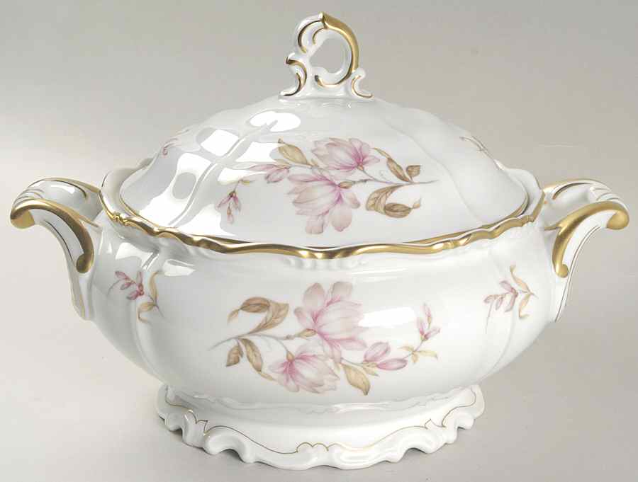 Magnolia Round Covered Vegetable by Edelstein-1