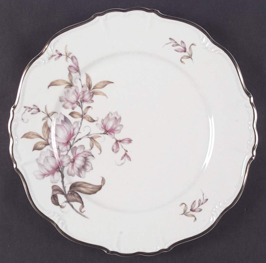 Magnolia Dinner Plate by Edelstein-1