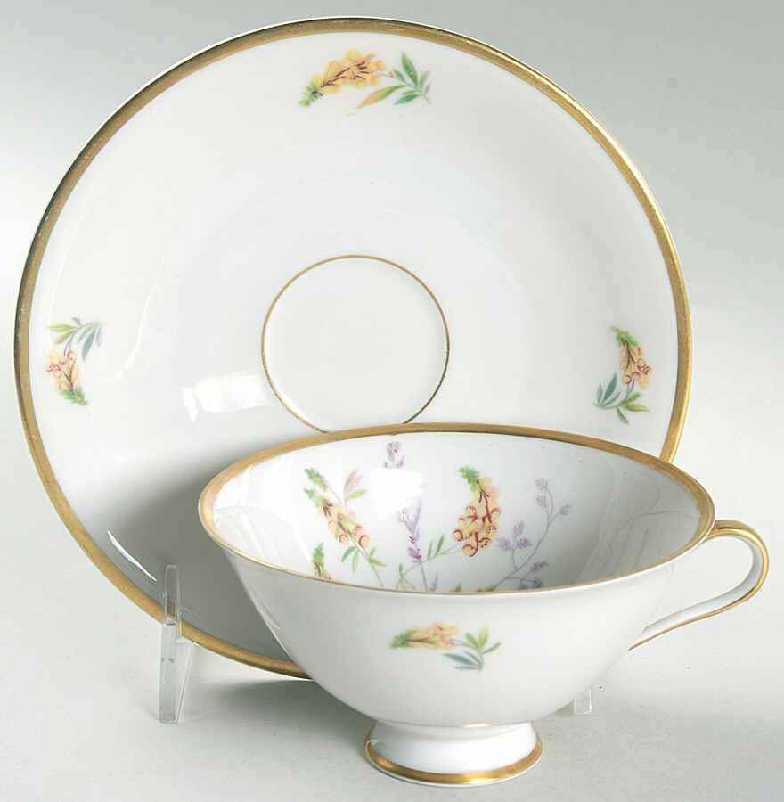 Malverne Footed Cup & Saucer Set by Edelstein-1