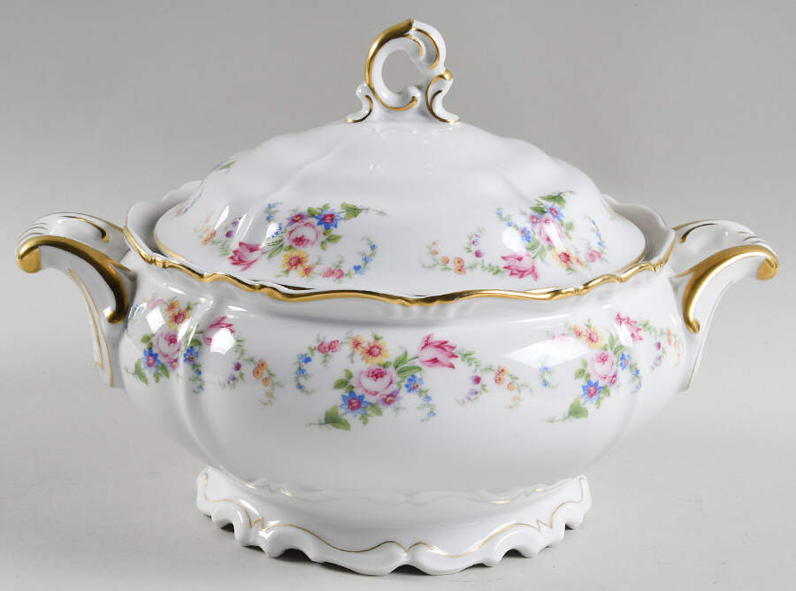 Margareta Round Covered Vegetable by Edelstein-1