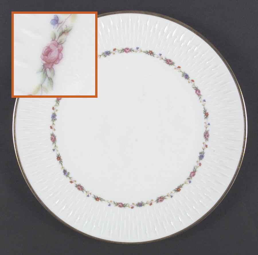 Pettipoint Dinner Plate by Edelstein-1