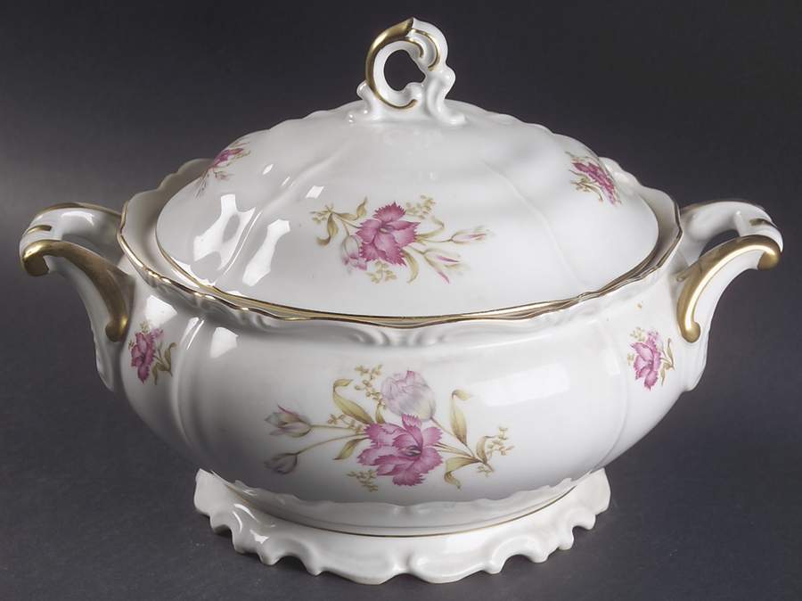 Shelby Shelbey Round Covered Vegetable by Edelstein-1