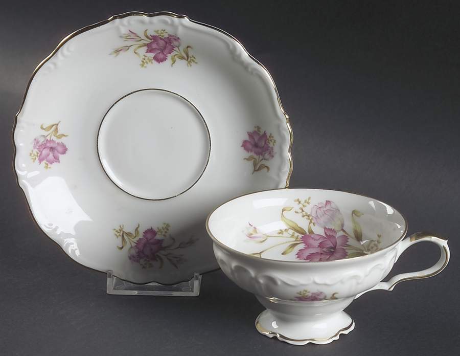 Shelby Shelbey Footed Cup & Saucer Set by Edelstein-1