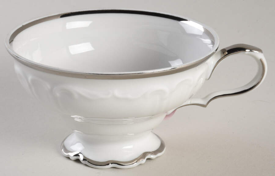 Sheridan Footed Cup by Edelstein-1