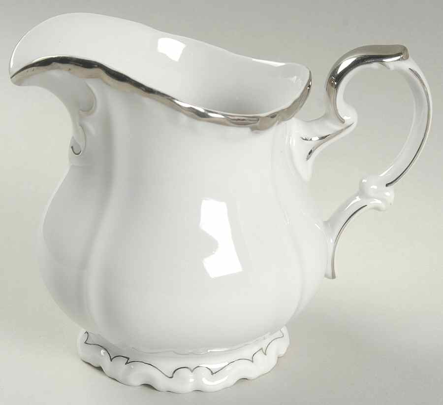 Sheridan Creamer by Edelstein-1