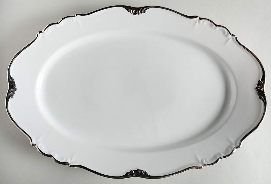 Sheridan 15" Oval Serving Platter by Edelstein-1