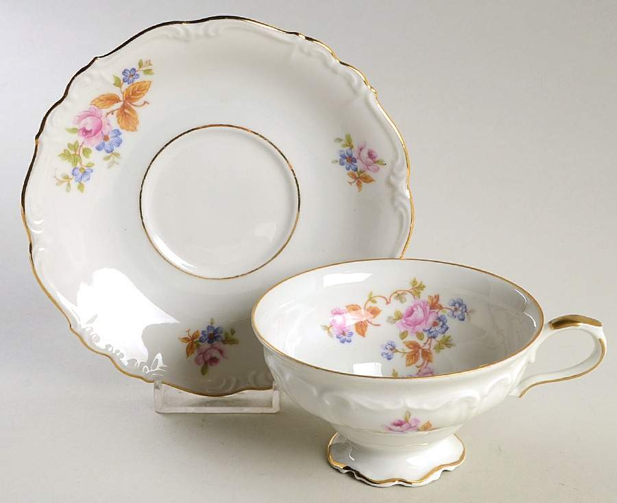 Silvia Footed Cup & Saucer Set by Edelstein-1