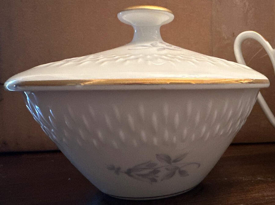 Silversummer Sugar Bowl & Lid by Edelstein-1