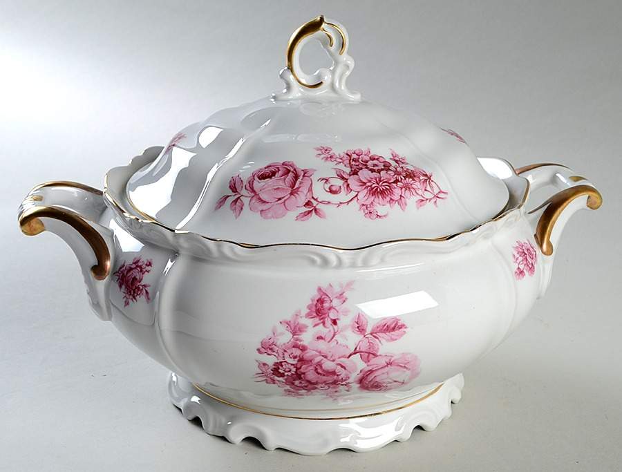 Strasbourg Round Covered Vegetable by Edelstein-1