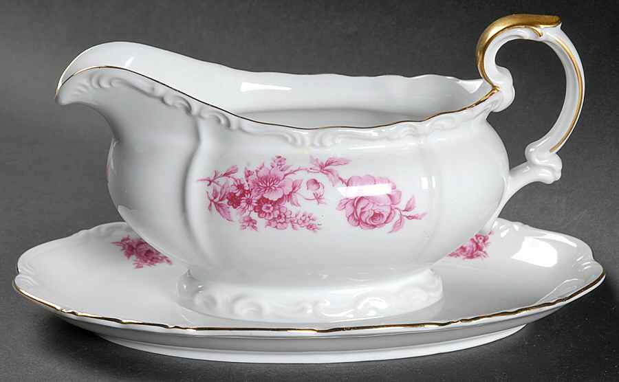 Strasbourg Gravy Boat with Attached Underplate by Edelstein-1