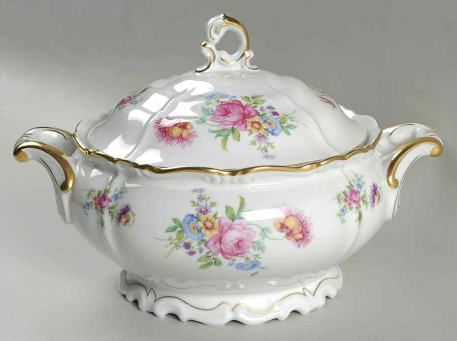 Susanne Round Covered Vegetable by Edelstein-1