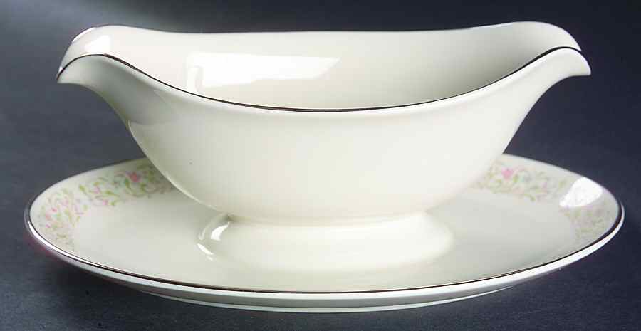 Plantation Gravy Boat with Attached Underplate by Edgerton-1