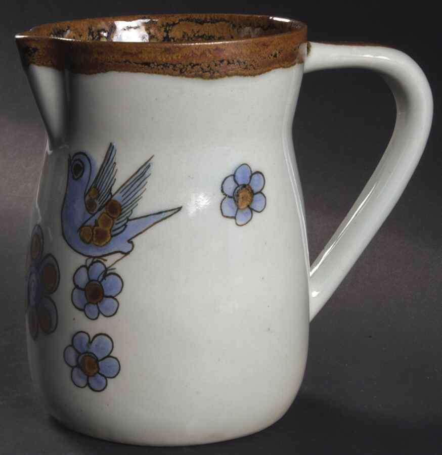 El Palomar Blue 32 Oz Pitcher by Ken Edwards Pottery-1
