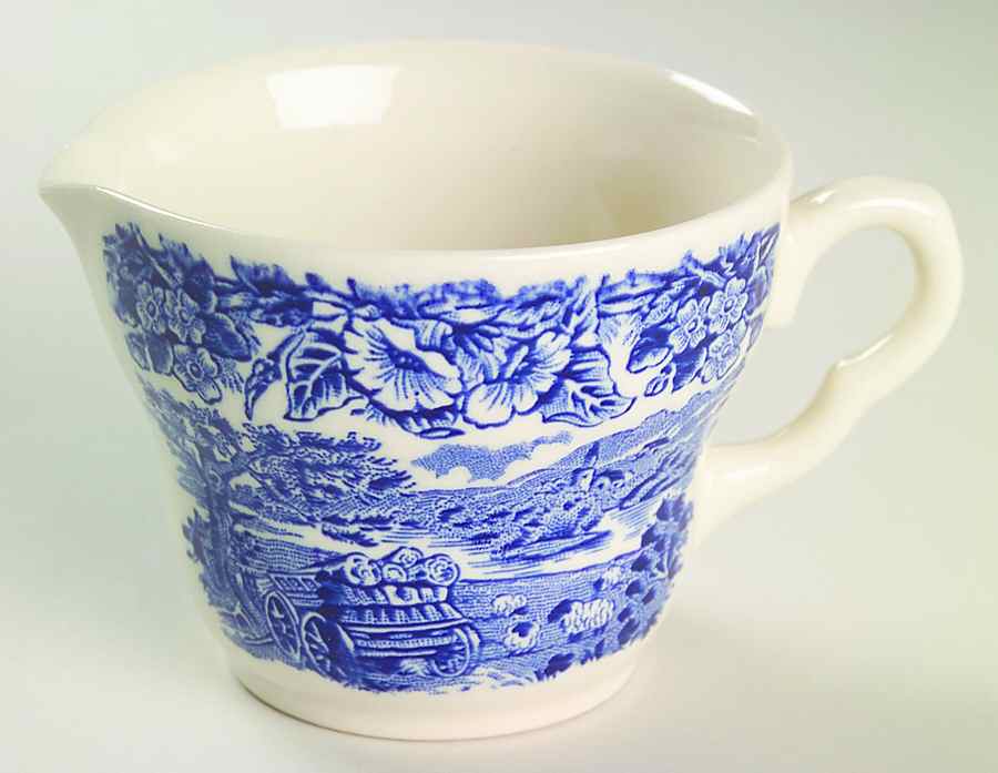 EIT5 Creamer by English Ironstone Tableware-1