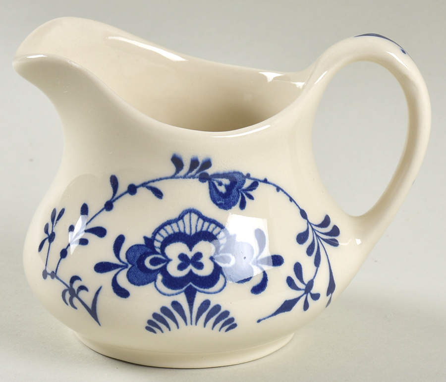 EIT7 Creamer by English Ironstone Tableware-1