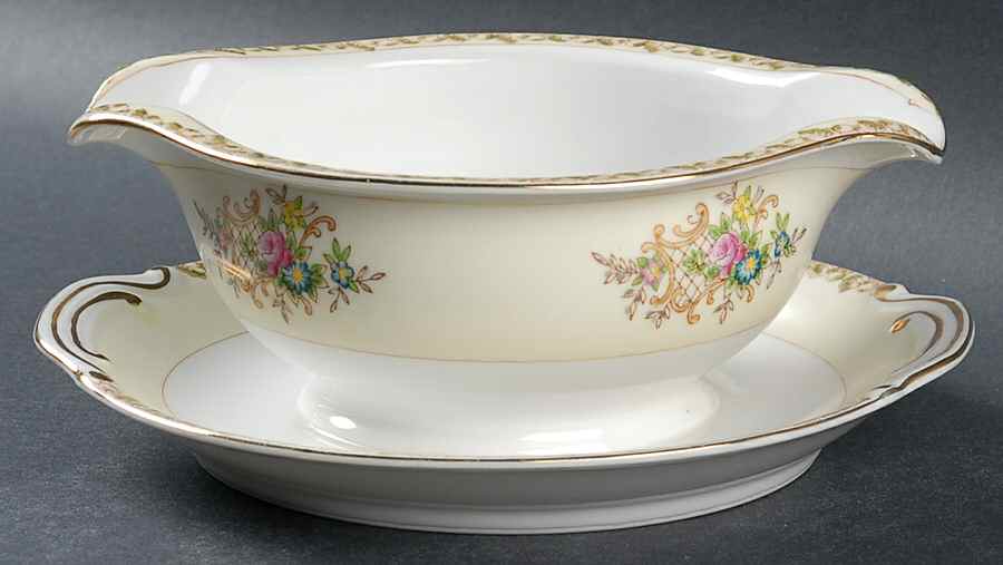 EJ1 Gravy Boat with Attached Underplate by Emico (Japan)-1