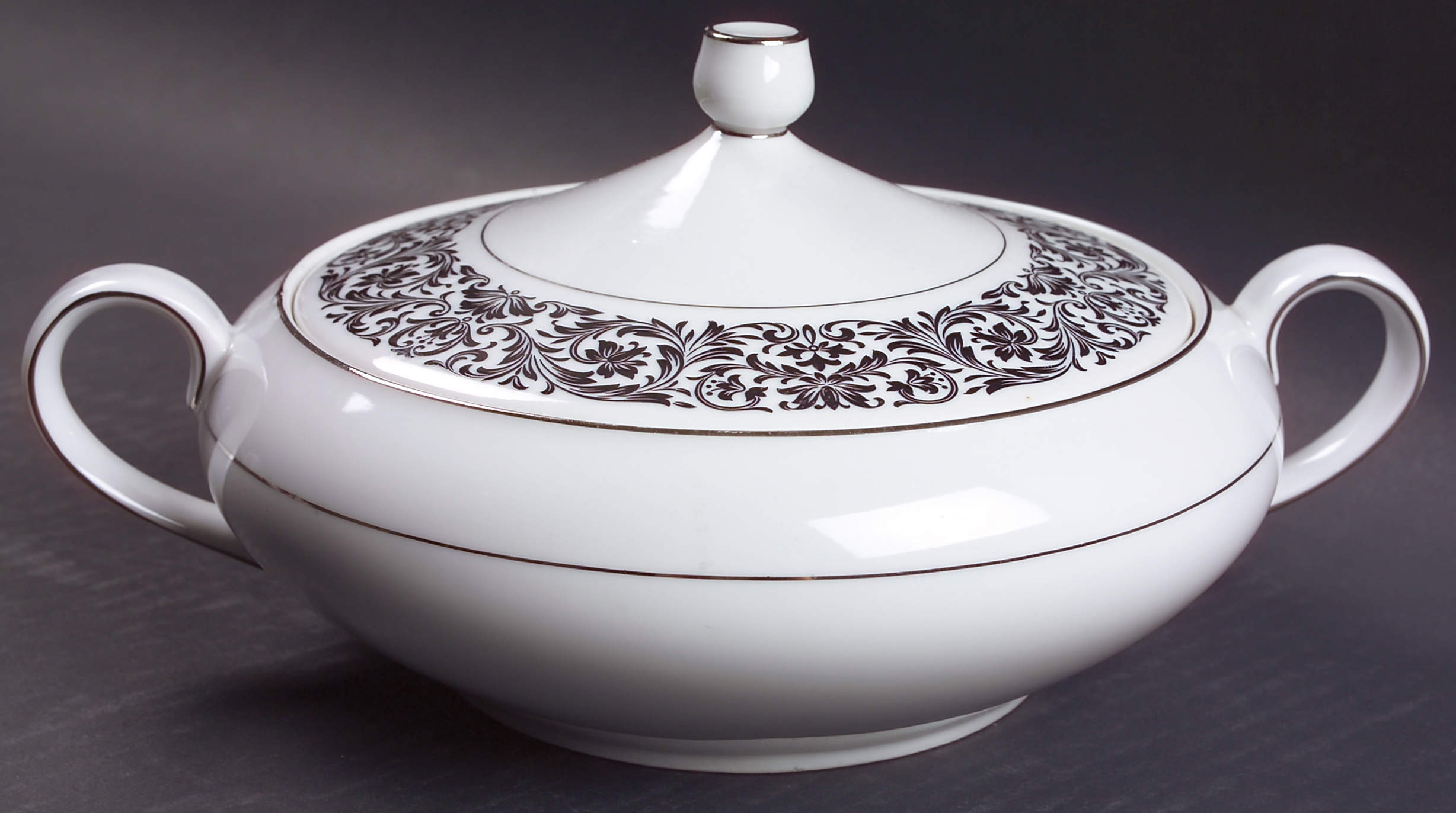 Baronesse Round Covered Vegetable by Ekco-1