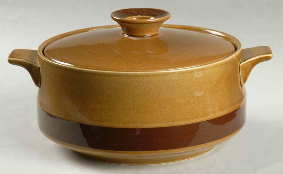 Canoe Round Covered Vegetable by Ekco-1