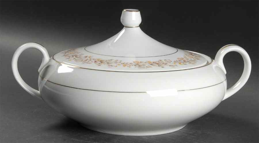 Elegante Round Covered Vegetable by Ekco-1