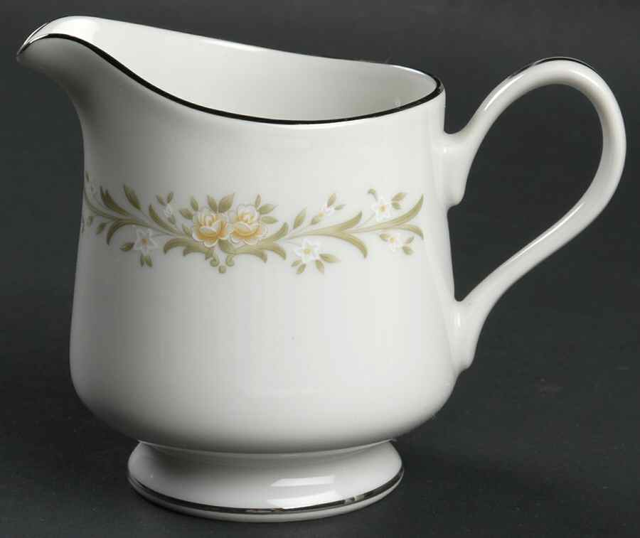 Milancia Creamer by Ekco-1