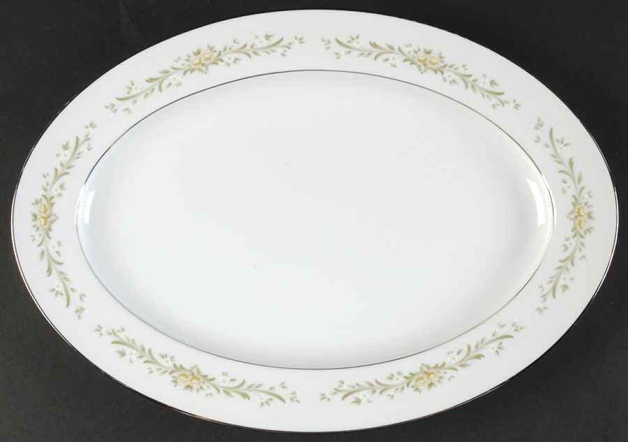 Milancia 14" Oval Serving Platter by Ekco-1